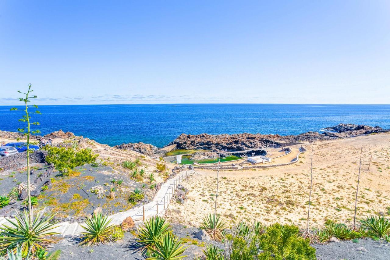 Boutique Beach Villa By Lanzarote Retreats - Private Pool - 1 Min Walk To Sea Pool Charco del Palo Zewnętrze zdjęcie